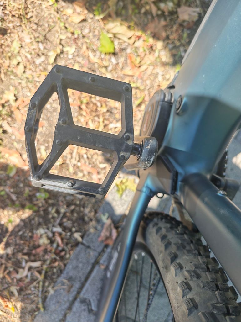 Used Cube Reaction Hybrid One 2026 bike — image 7 of 11