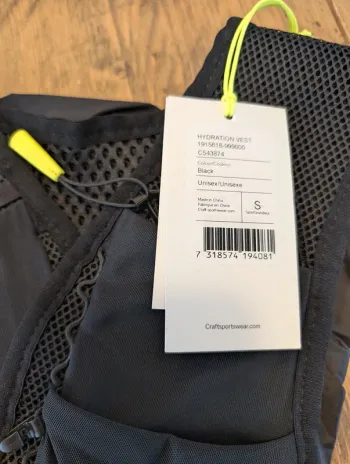 Used Lightweight PRO Hydration Vest bike — image 4 of 6