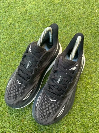 Used Hoka Clifton 9 bike — image 3 of 9