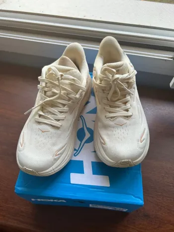 Used Hoka Clifton 10 bike — image 2 of 6