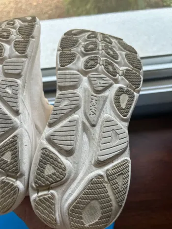 Used Hoka Clifton 10 bike — image 6 of 6