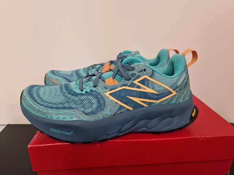 Used New Balance Fresh Foam X Hierro V8 bike — image 3 of 4