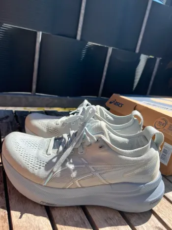 Brugt Asics Gel Kayano 31 bike — billede 6 af 14