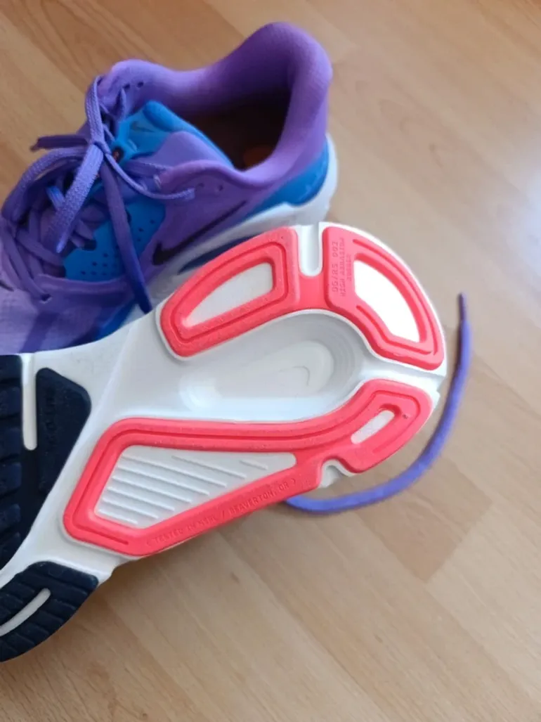 Used Nike Sneaker Laufschuhe bike — image 4 of 6