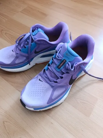 Used Nike Sneaker Laufschuhe bike — image 1 of 6