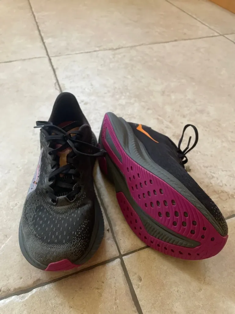 Použité Hoka Laufschuhe bike — obrázek 3 z 4