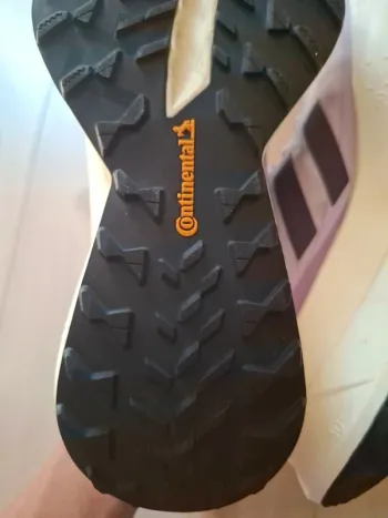 Adidas Terrex Agravic Speed Ultra bike d'occasion — image 8 sur 9