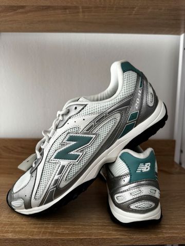 Używany New Balance 204L Running Shoes