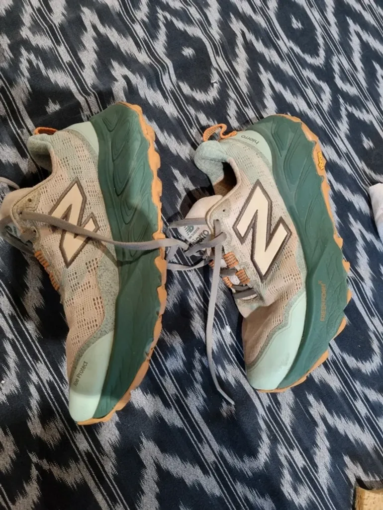 Tweedehands New Balance Hierro bike — afbeelding 3 van 4
