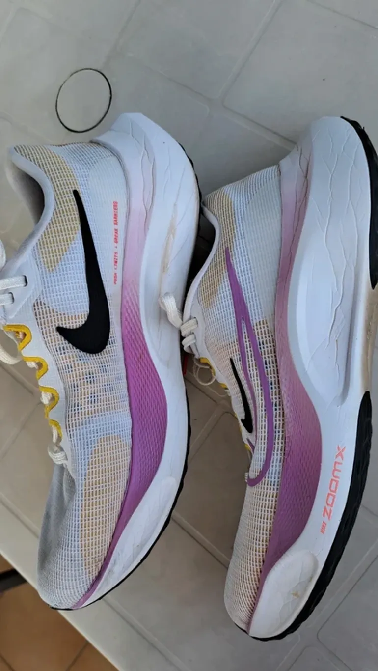 Used Nike Zoom Fly 5 bike — image 1 of 5