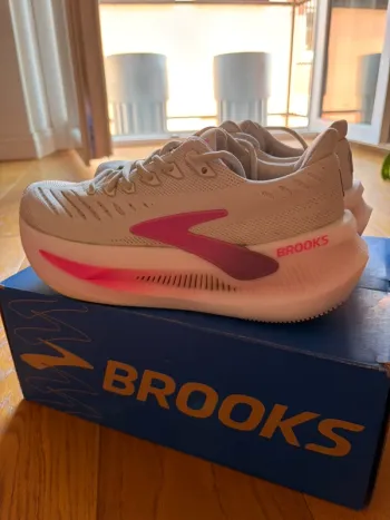 Used Brooks Glycerin Max bike — image 1 of 8