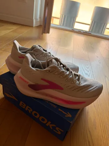 Used Brooks Glycerin Max bike — image 7 of 8