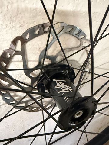 Used Cannondale Rims bike — image 4 of 17