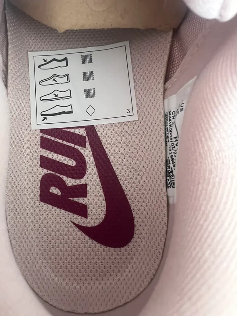 Used Nike Vomero Plus bike — image 10 of 12