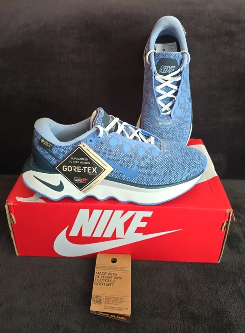 Použité Nike Motiva Gore-tex Running Shoes