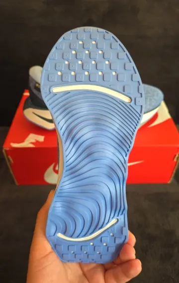 Použité Nike Motiva Gore-tex bike — obrázek 9 z 9