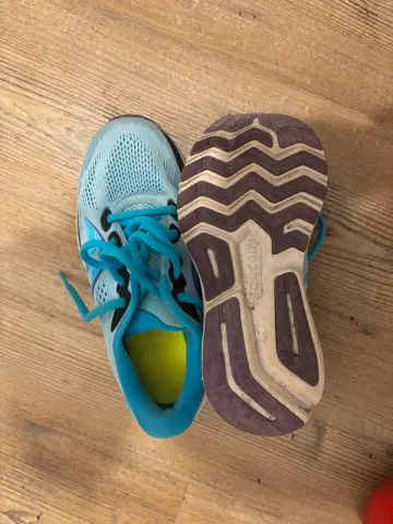 Použité Saucony Running Shoes bike — obrázek 3 z 4