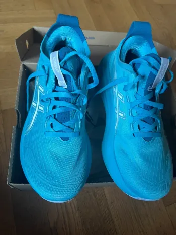 Used Asics Nimbus 27 bike — image 3 of 5