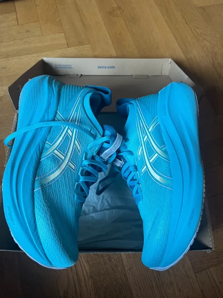 Used Asics Nimbus 27 bike — image 2 of 5