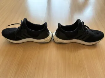 Used Adidas Ultra Boost bike — image 3 of 5