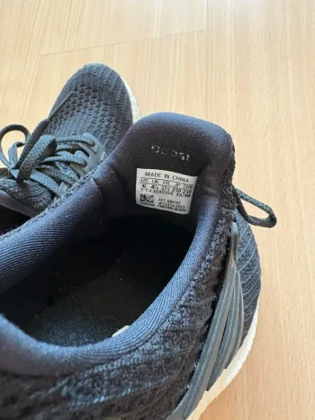 Used Adidas Ultra Boost bike — image 5 of 5