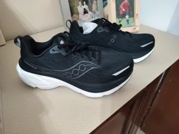 Used Saucony Hurricane 25 bike — image 2 of 12