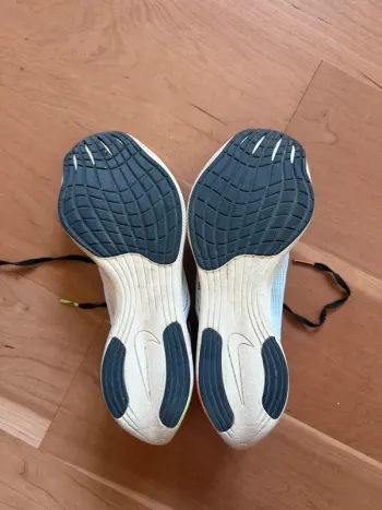 Used Ghost ZoomX Vaporfly Next% 2 bike — image 6 of 15