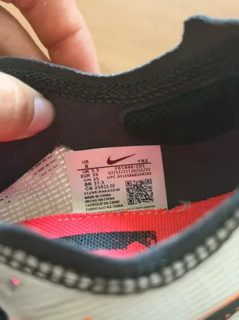 Used Ghost ZoomX Vaporfly Next% 2 bike — image 7 of 15