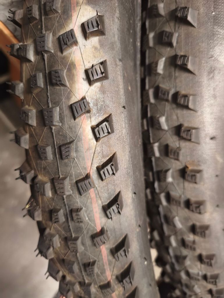 Schwalbe Rocket Ron 2025 bike usato — immagine 2 di 2