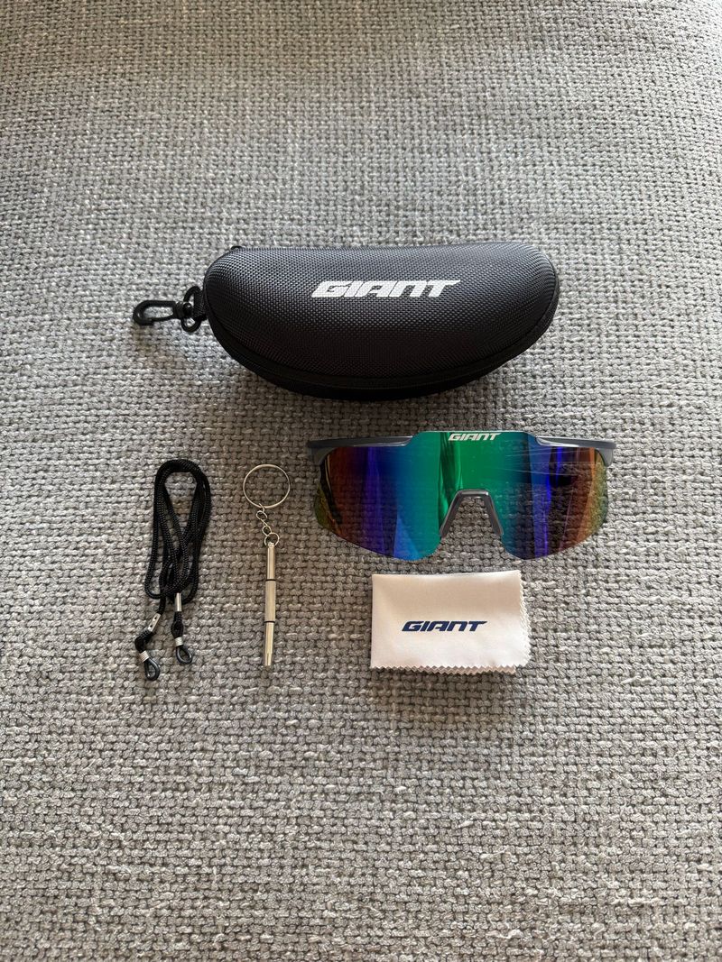 Giant Sunglasses 2026 Cycling Accessories d'occasion