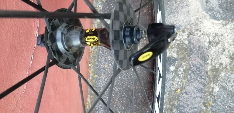 Mavic Cosmic Carbon Ultimate 2013 bike usato — immagine 5 di 6