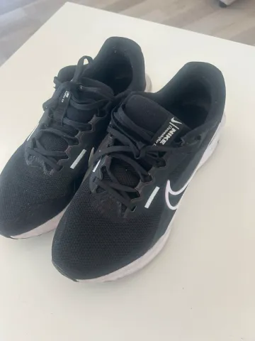 Nike Sportschuhe bike d'occasion — image 5 sur 5