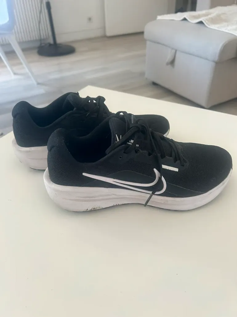 Nike Sportschuhe bike d'occasion — image 4 sur 5