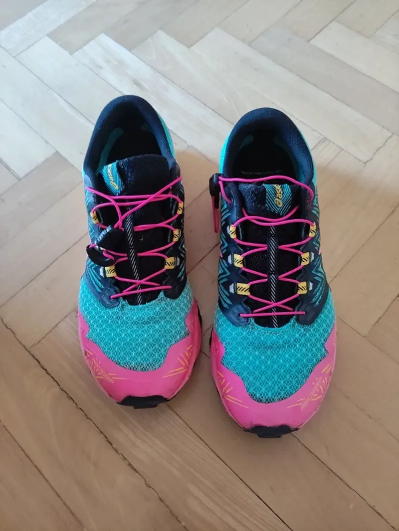 Used Asics Gel Futji Trabuca Sky Running Shoes