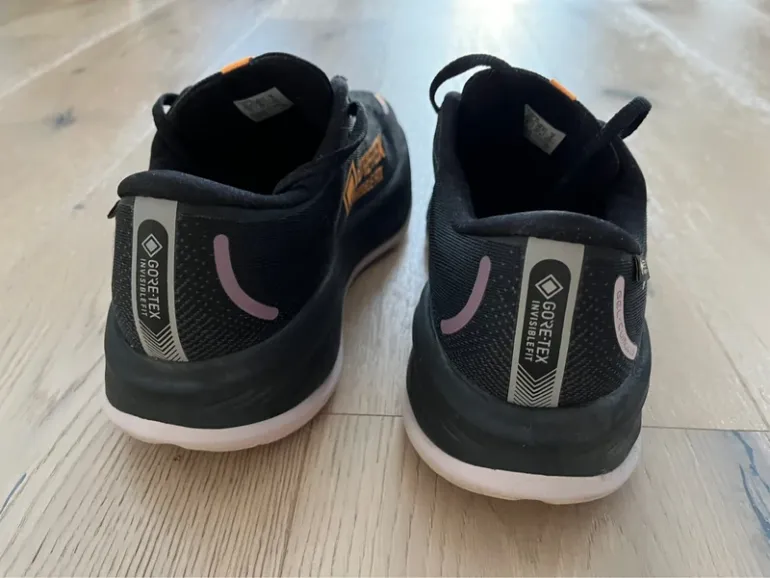 Brugt Asics Gel Cumulus 26 Gore-Tex bike — billede 3 af 6
