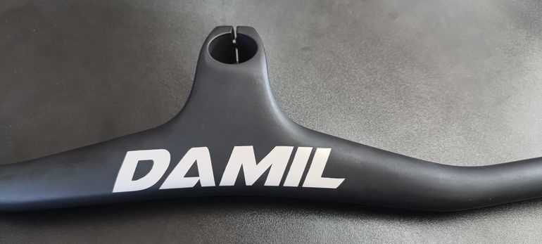 Brugt damil Manubrio Integrato MTB 2025 bike — billede 4 af 4