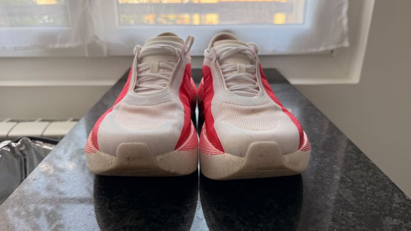 Použité Adidas Hyperboost Edge 2026 Running Shoes