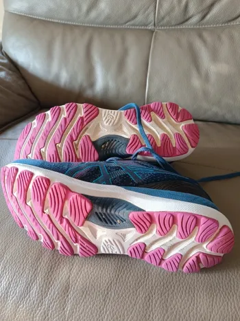 Gebrauchtes Asics Gel Nimbus 23 bike — Bild 7 von 10