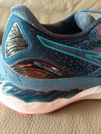Gebrauchtes Asics Gel Nimbus 23 bike — Bild 9 von 10