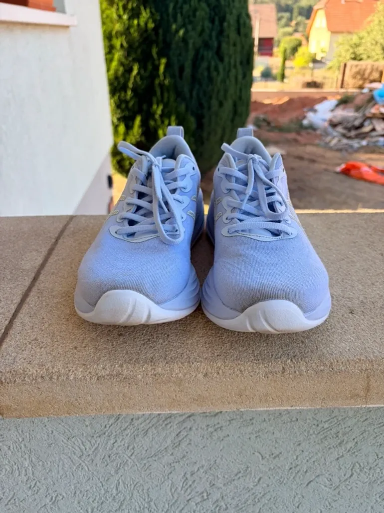 Used Asics Gel-Cumulus 27 bike — image 8 of 10