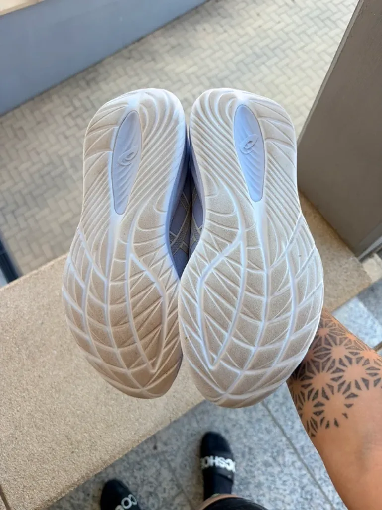 Used Asics Gel-Cumulus 27 bike — image 9 of 10