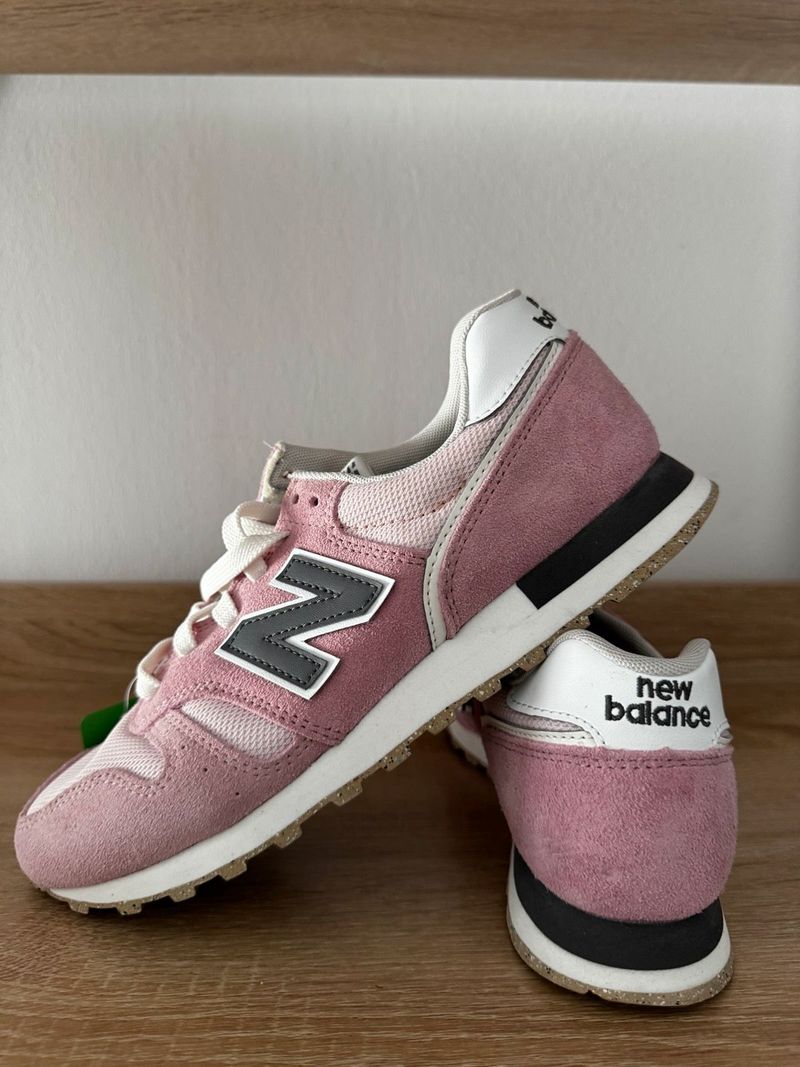 Używany New Balance 373 v2 Running Shoes