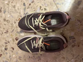 Gebrauchtes New Balance Fresh Foam X Hierro v8 bike — Bild 5 von 9
