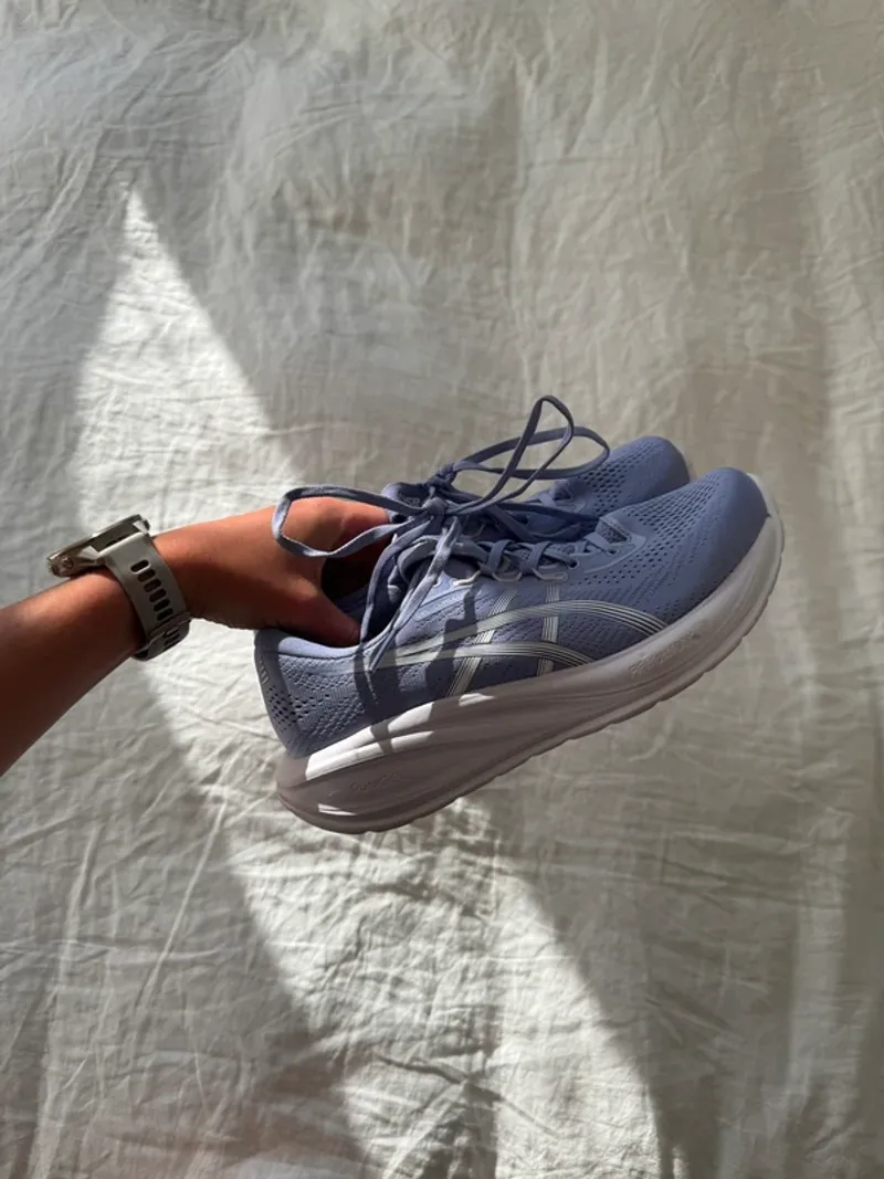 Used Asics Laufschuhe Running Shoes
