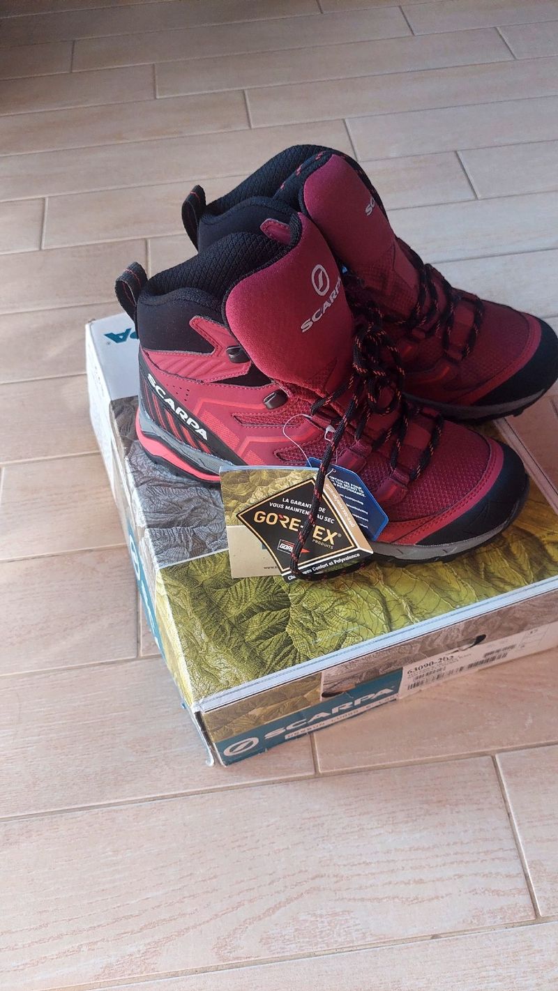 Scarpa Maverick Mid GTX 2024 Hiking de segunda mano
