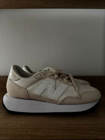Brugt New Balance 237 bike — billede 2 af 4