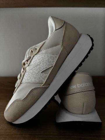 Gebrauchtes New Balance 237 Running Shoes