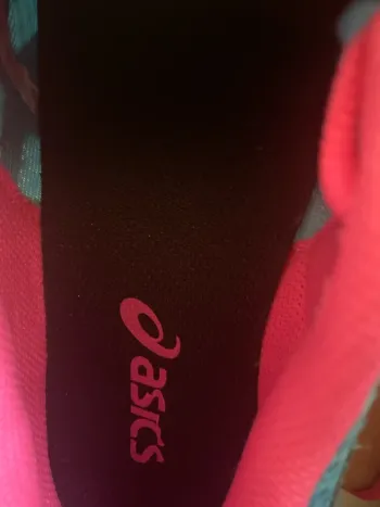 Used Asics Shoes bike — image 14 of 14