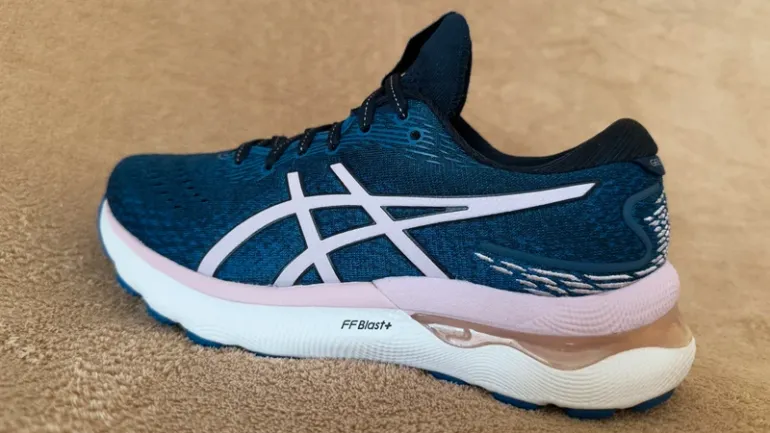 Asics GEL-Nimbus 24 bike usato — immagine 4 di 15