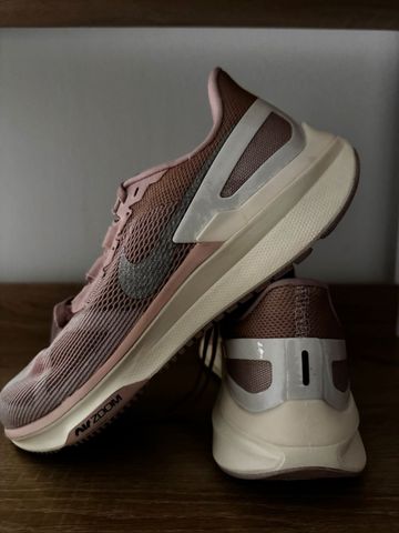Nike Structure 25 Running Shoes d'occasion